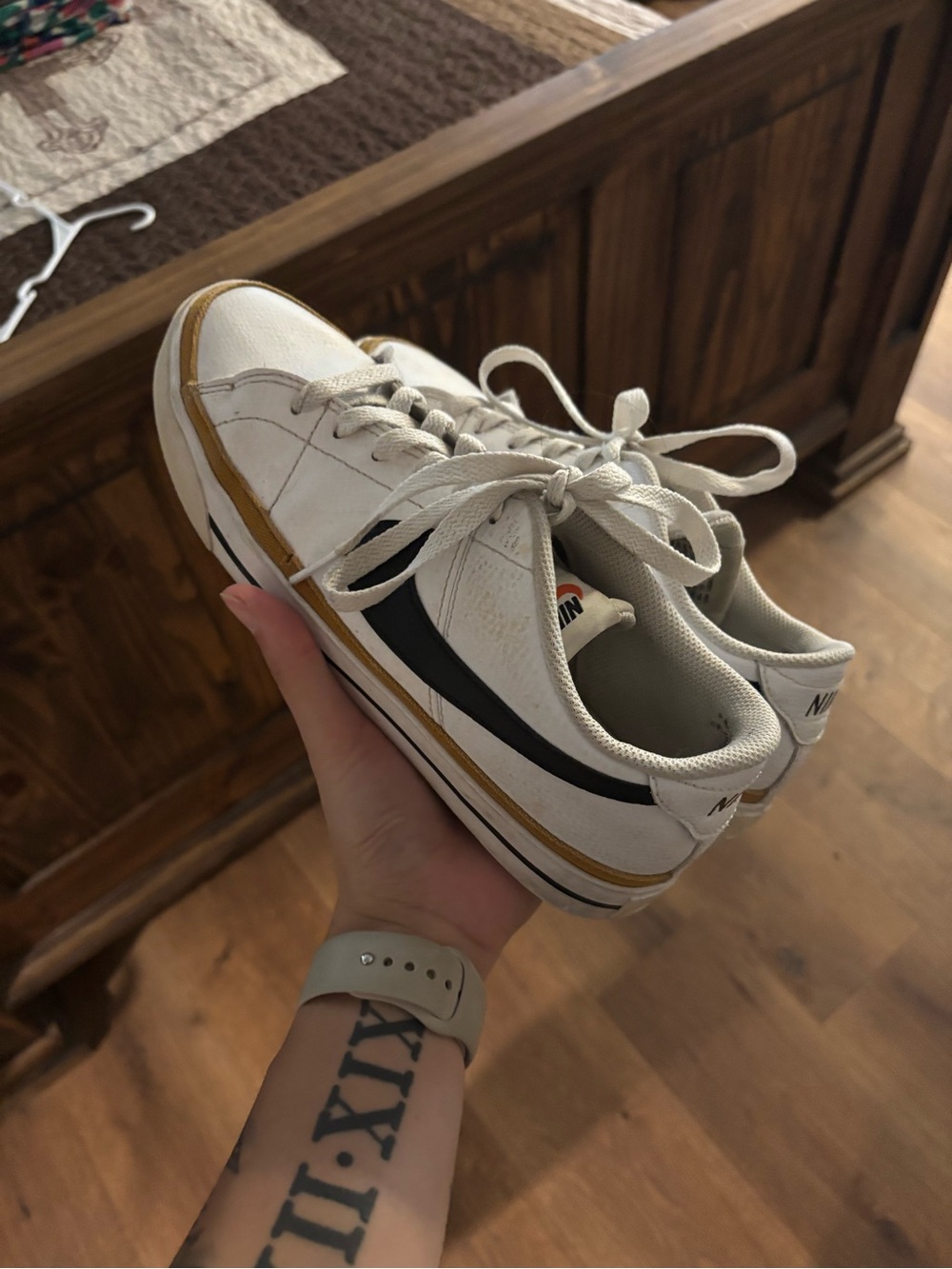 Nike White Low-Top blazers
